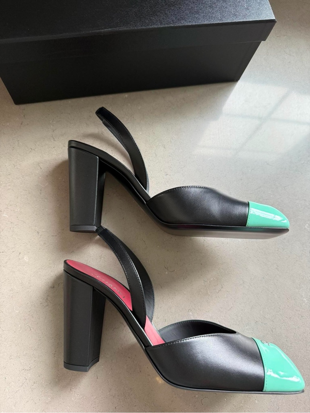 Chanel 26S Blazy Black Green Minty Square Cap Toe Slingback Heels Pumps 39.5 - Picture 9 of 14